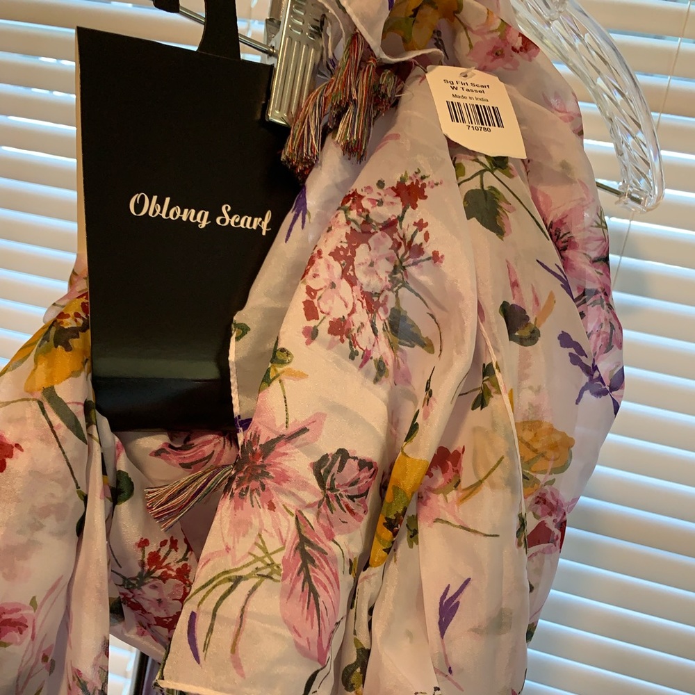 SCARF PARTY all kinds NWT/ NWOT - Picture 5 of 16